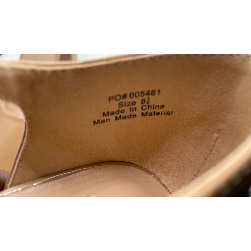 Journee Collection Nude Patent Ankle Strap Pumps Block Heel Shoe Womens Size 8.5